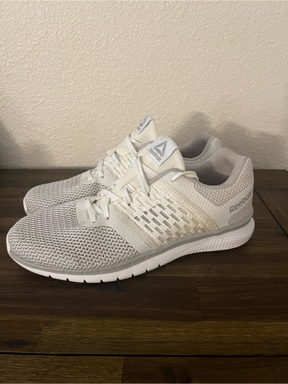 Reebok Women’s Pt Prime Runner Sneakers Tennis Shoes size 10
